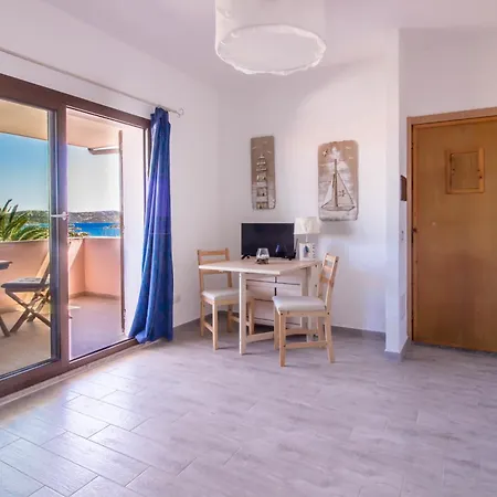 Apartmán Guesthost - Lovely Sea View With Balcony Palau