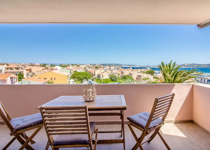 Guesthost - Lovely Sea View With Balcony Apartamento Palau