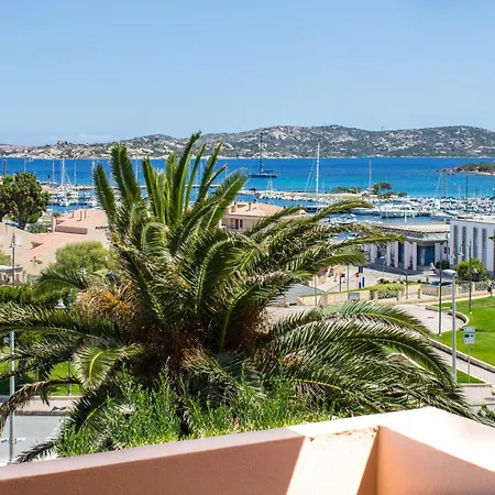 Lovely Sea View With Balcony Apartment
